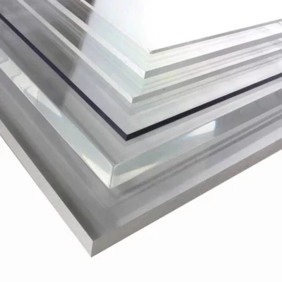 Kirkkaat akryylilevyt