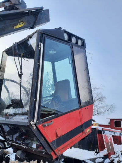Glasrutorna på arbetsmaskin
